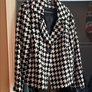 Nine West Black and White Houndstooth Blazer